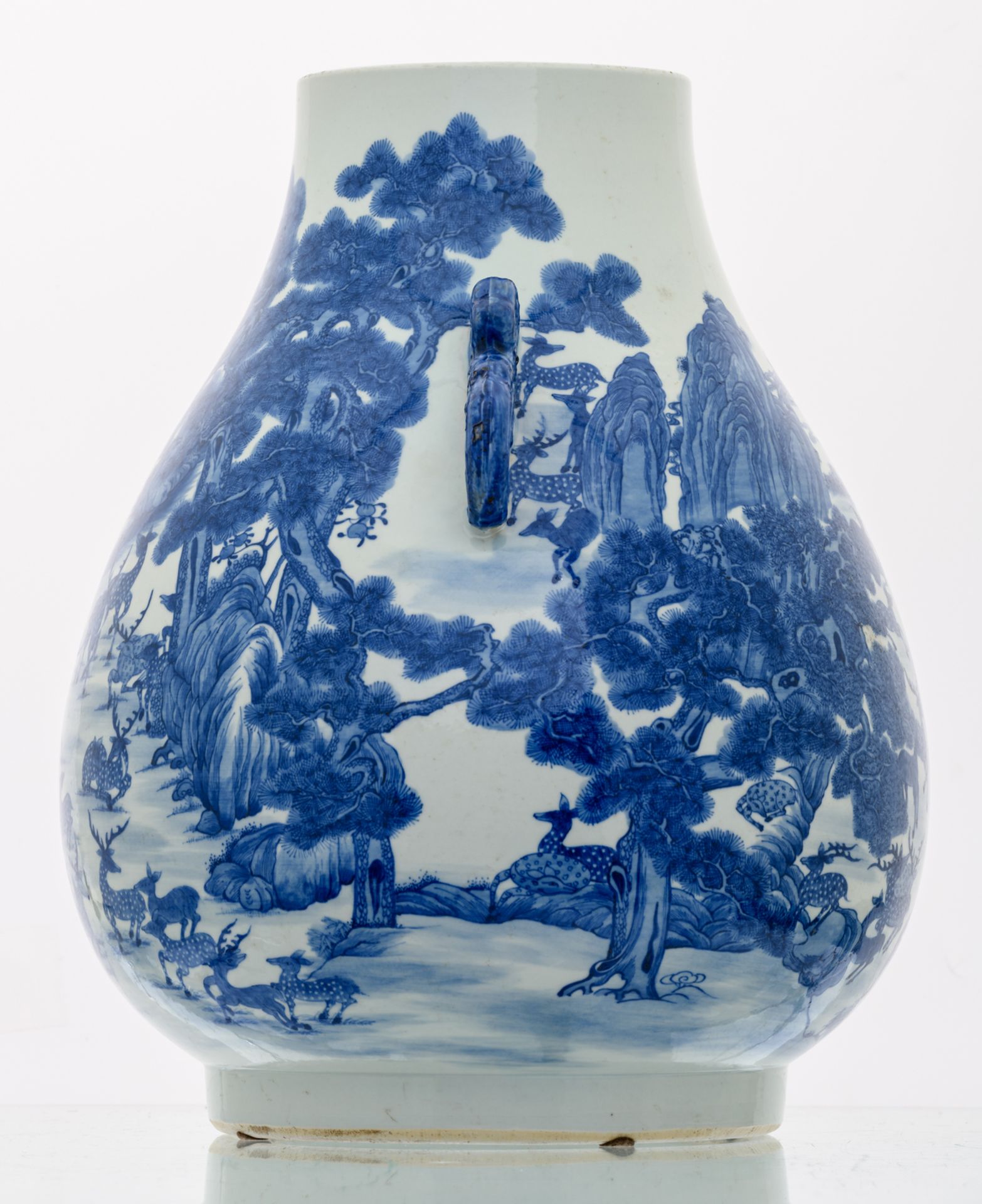 A Chinese blue and white hundred dear Hu vase with a Qianlong mark, H 45,5 cm - Image 2 of 7