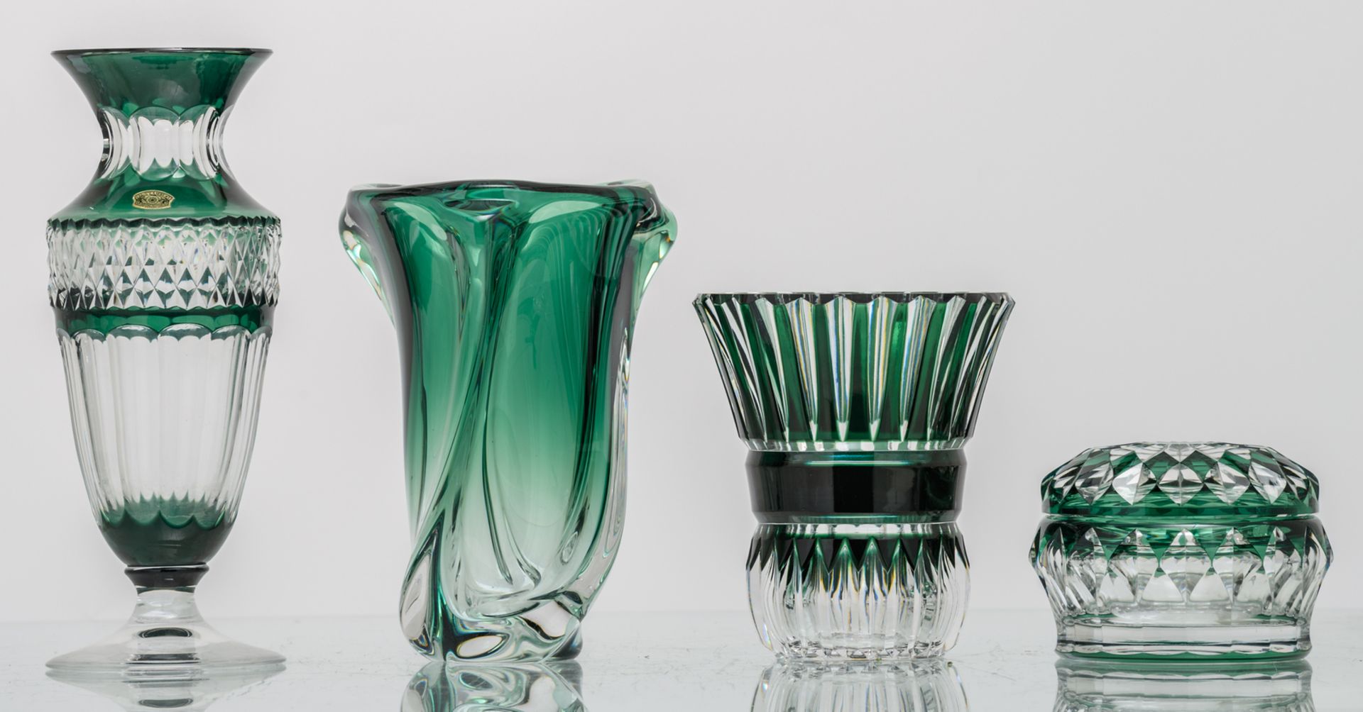 Two glass girandoles; added eight green overlay Val-Saint-Lambert crystal cut decorative items and - Image 2 of 19