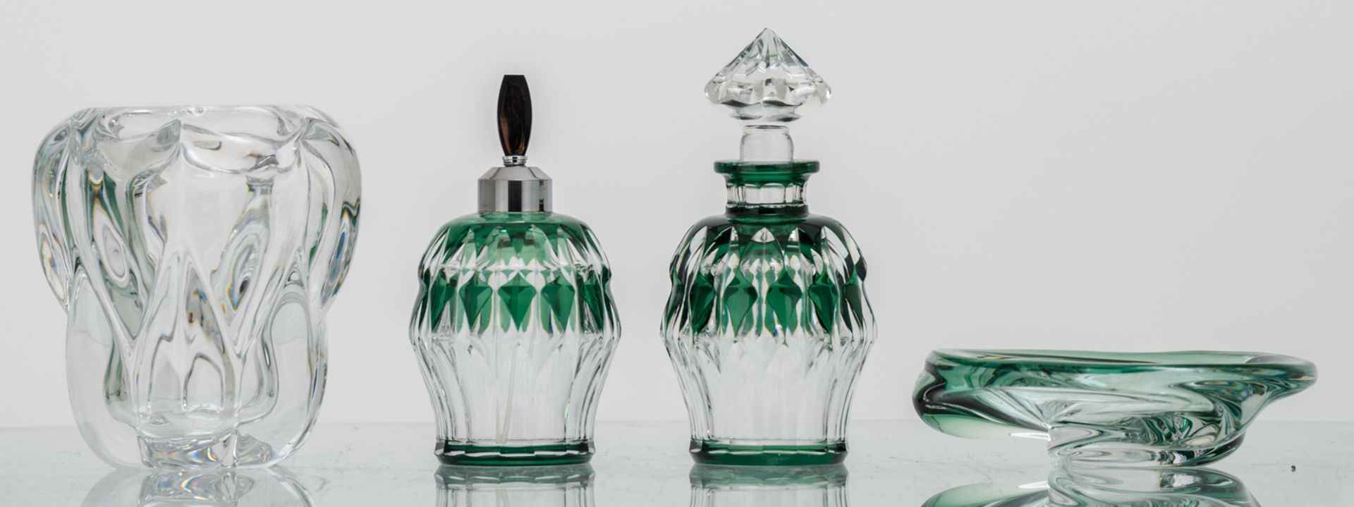 Two glass girandoles; added eight green overlay Val-Saint-Lambert crystal cut decorative items and - Image 10 of 19