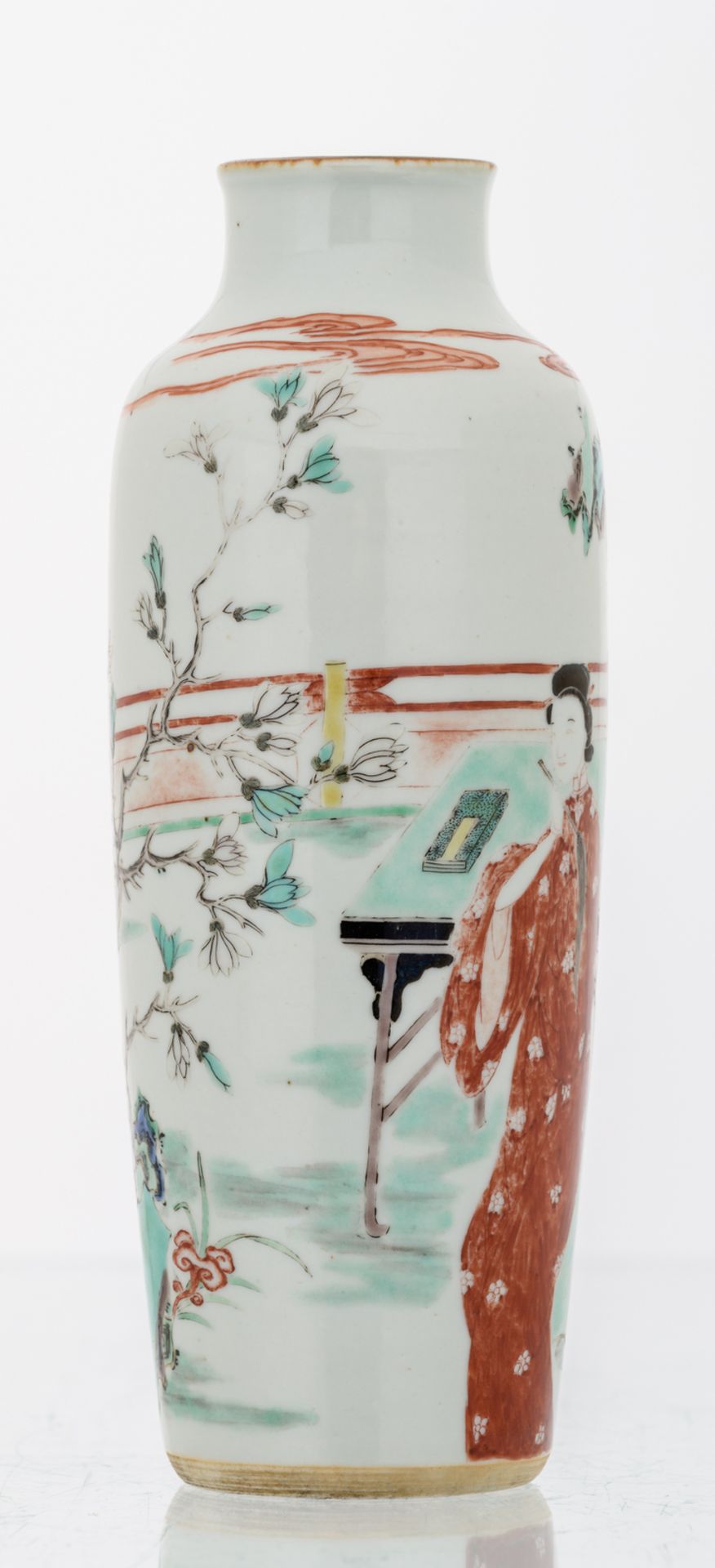A Chinese famille verte cylindrical vase, overall decorated with a garden scene, H 22 cm - Image 4 of 6