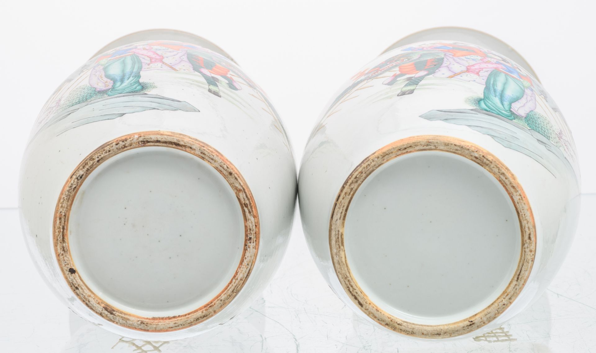 A pair of Chinese famille rose decorated vases with figures in a cortege and calligraphic texts, H - Image 6 of 6