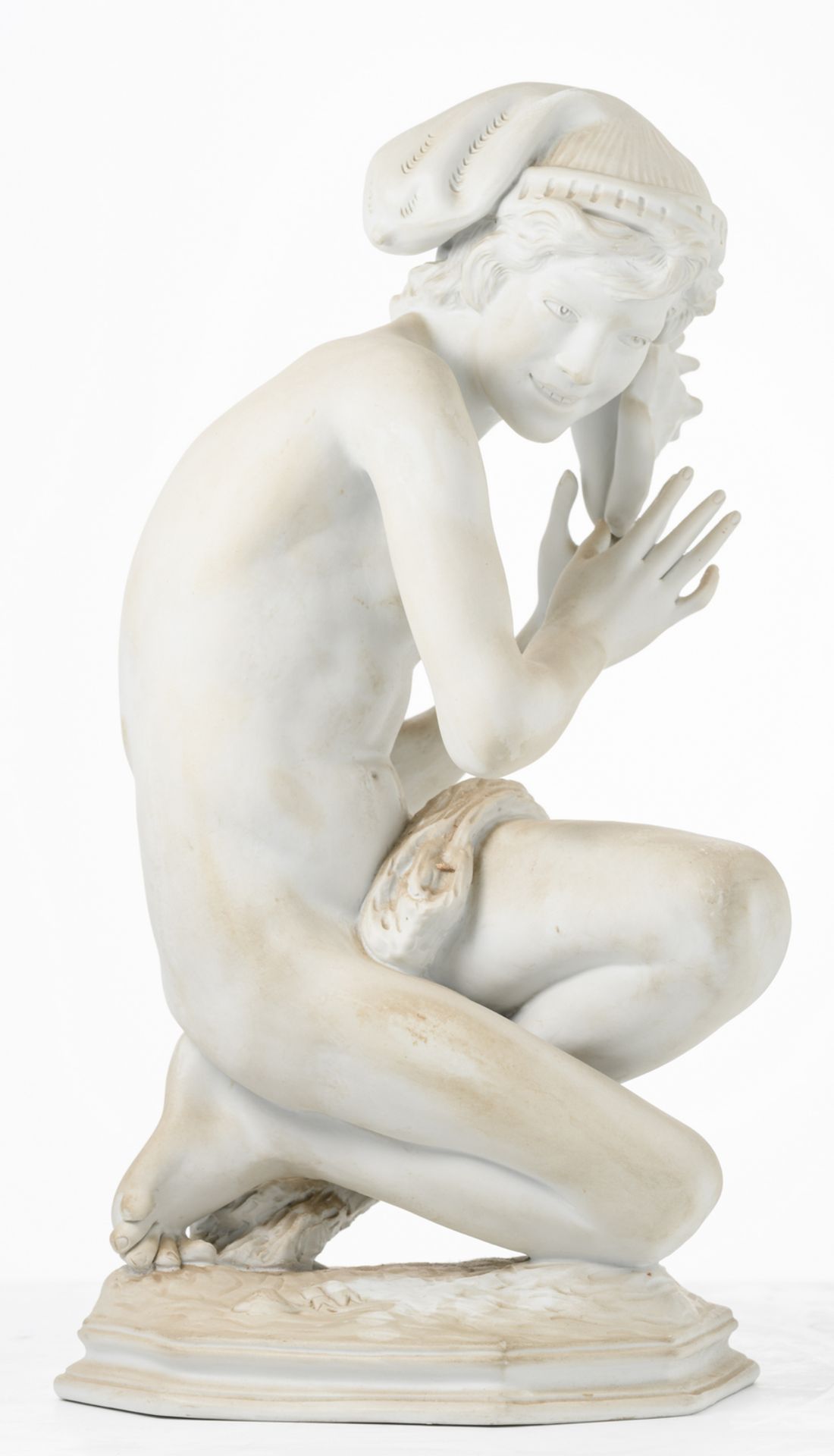 Carpeaux J.B. (after), 'Pêcheur napolitain à  la coquille' (the Neapolitan fisherboy), biscuit, - Image 4 of 7