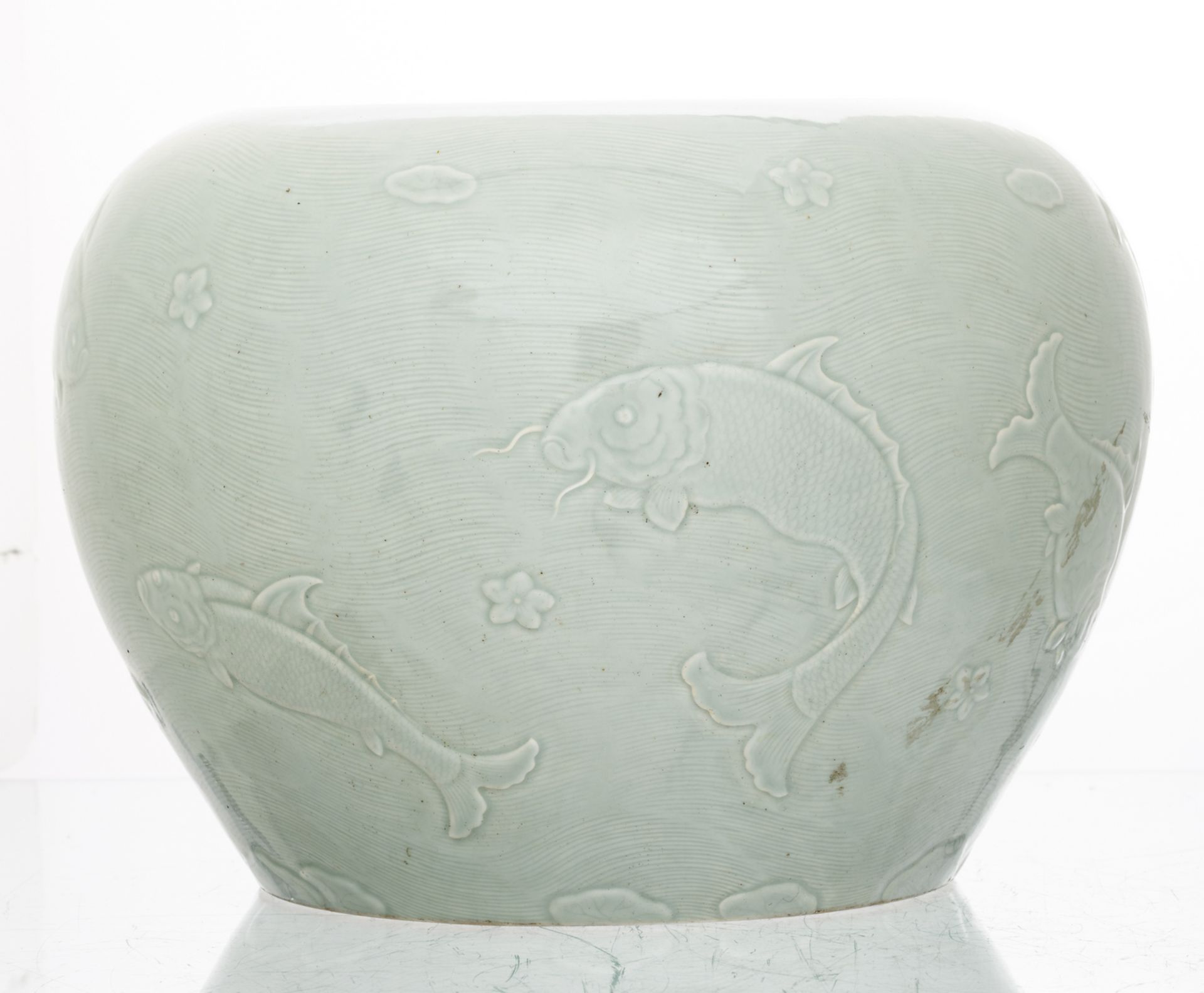 A Chinese celadon bowl, overall relief decorated with fish, H 25,5 cm - Image 3 of 6