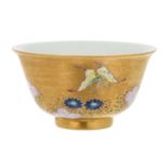 A Chinese polychrome and gilt decorated bowl with birds and flowers, Daoguang marked, H 6 - ø 10,5