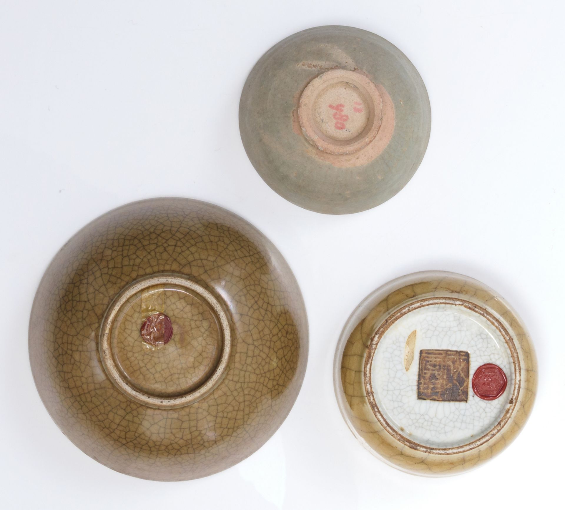 A various of Chinese celadon and crackleware porcelain and stoneware vases, plates and cups, two - Image 20 of 30