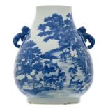 A Chinese blue and white hundred dear Hu vase with a Qianlong mark, H 45,5 cm