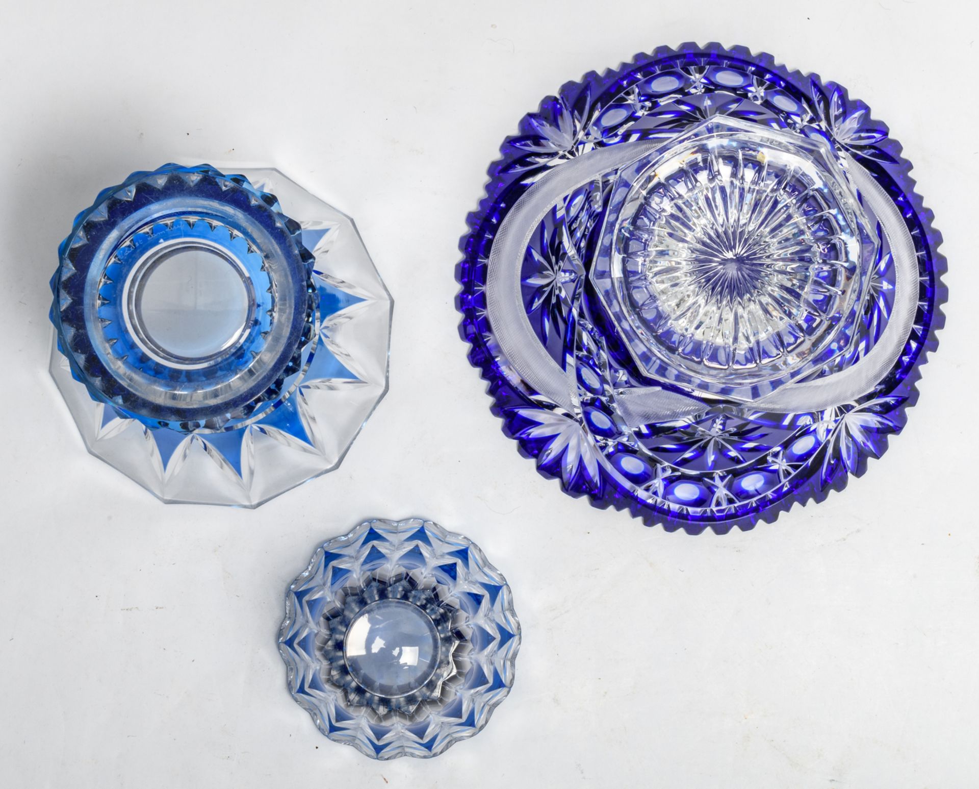 Ten blue overlay crystal cut decorative items and utensils, Val-Saint-Lambert, Bohemia,... H 7 - - Image 14 of 23