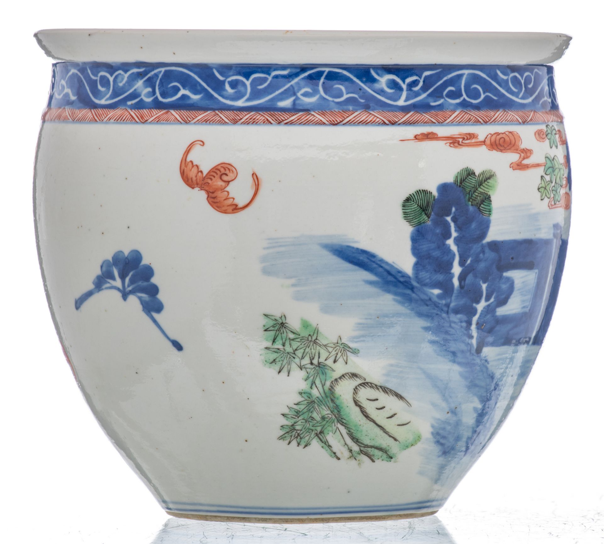 A Chinese blue and white and polychrome decorated jardiniere with bats and figures in a garden, H 23 - Image 5 of 7