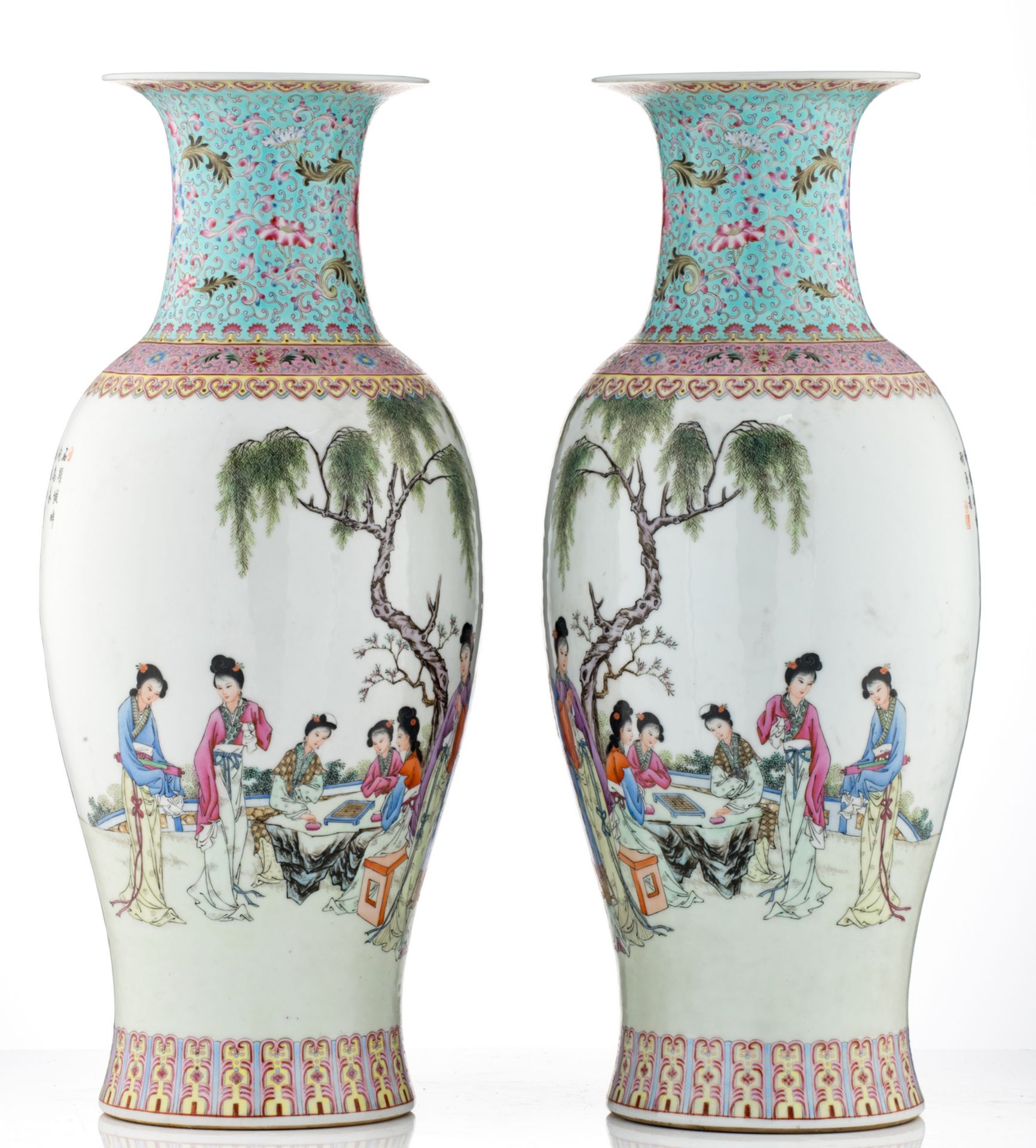 A pair of Chinese famille rose baluster shaped vases, decorated with a gallant garden scene and a - Bild 2 aus 6