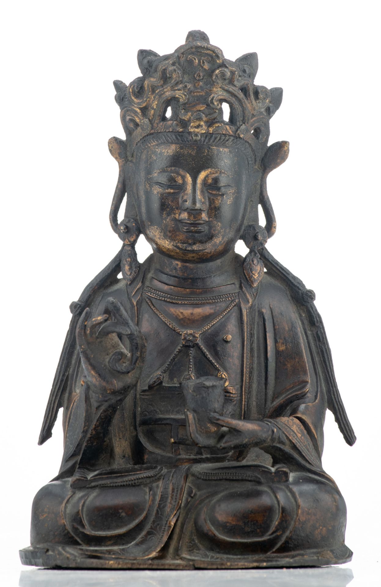 A gilt bronze figure of a Guanyin holding a stem and a cup, Ming, probably 17thC, H 20 cm - Image 2 of 6