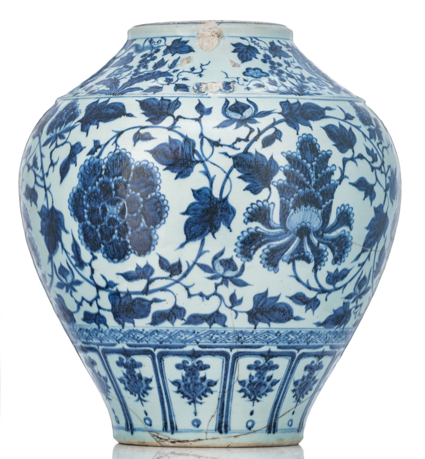A Chinese blue and white vase, decorated with scrolling lotus and Fu lions, H 45,5 cm - Image 4 of 6