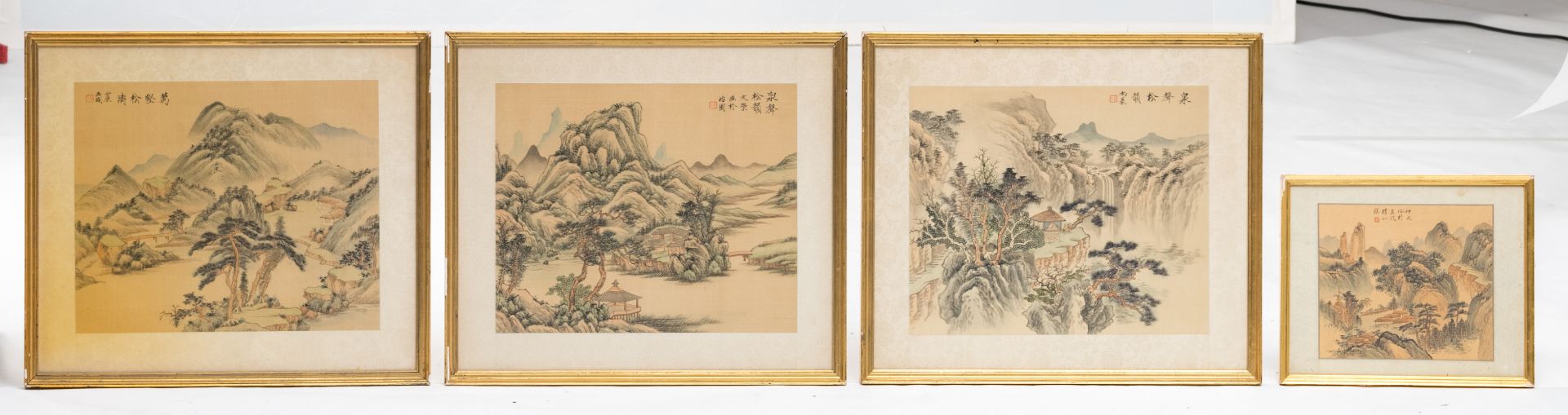 A Chinese watercolour depicting antiquities and flower branches, framed; added three Chinese - Bild 6 aus 7