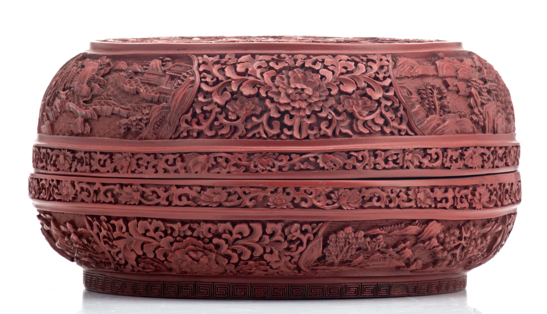 A fine Chinese red cinnabar lacquered bowl and cover, floral decorated, the roundels with - Image 4 of 9