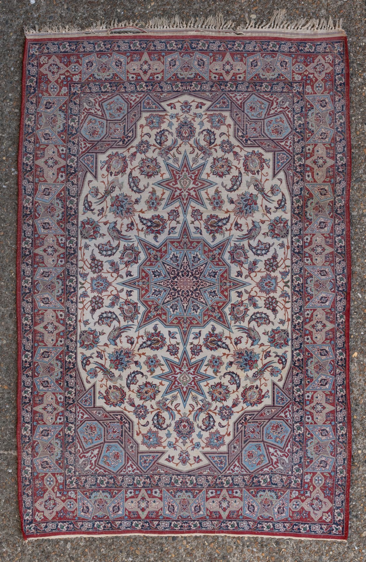 An Oriental silk carpet with floral and geometric motifs, Isfahan, 100 x 158 cm - Image 2 of 3