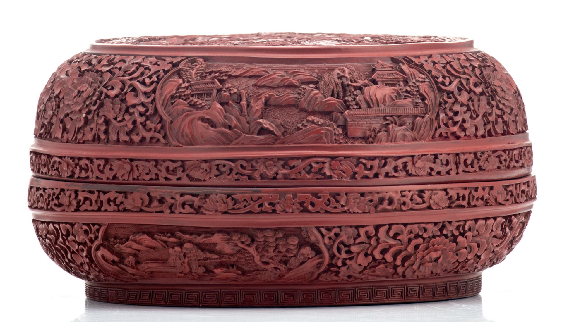 A fine Chinese red cinnabar lacquered bowl and cover, floral decorated, the roundels with - Image 2 of 9