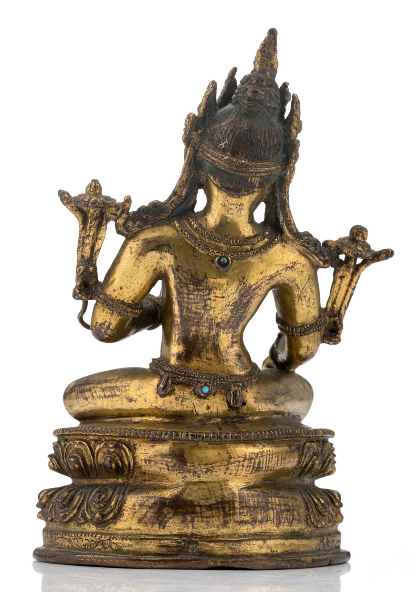 A Sino-Tibetan seated gilt bronze figure of a Green Tara, with semi-precious stone inlay, H 16,5 cm - Image 3 of 6