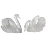 Two swans, marked Lalique - France, H 18 - 24 cm