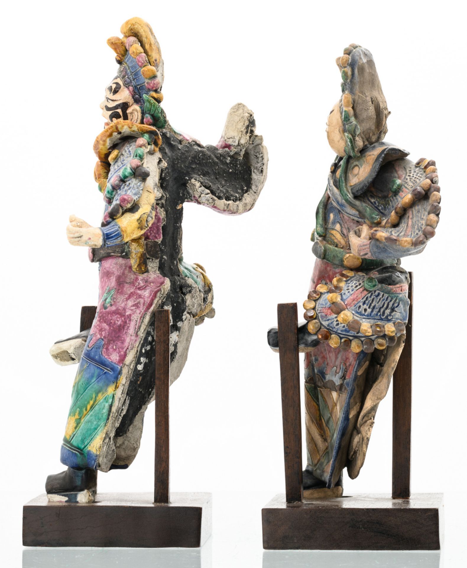 Four Chinese polychrome glazed stoneware figures, two of the figures on a matching wooden stand, H - Image 2 of 6