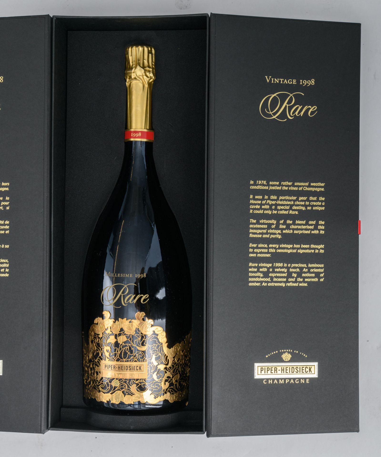 An important lot of collector's items of Piper-Heidsick champagne among which boxes 'rare' - Bild 9 aus 39