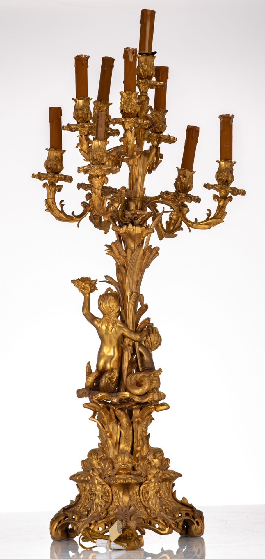 A rare gilt bronze Rococo Revival candelabra, probably Napoleon III-period, H 108 cm - Bild 3 aus 5