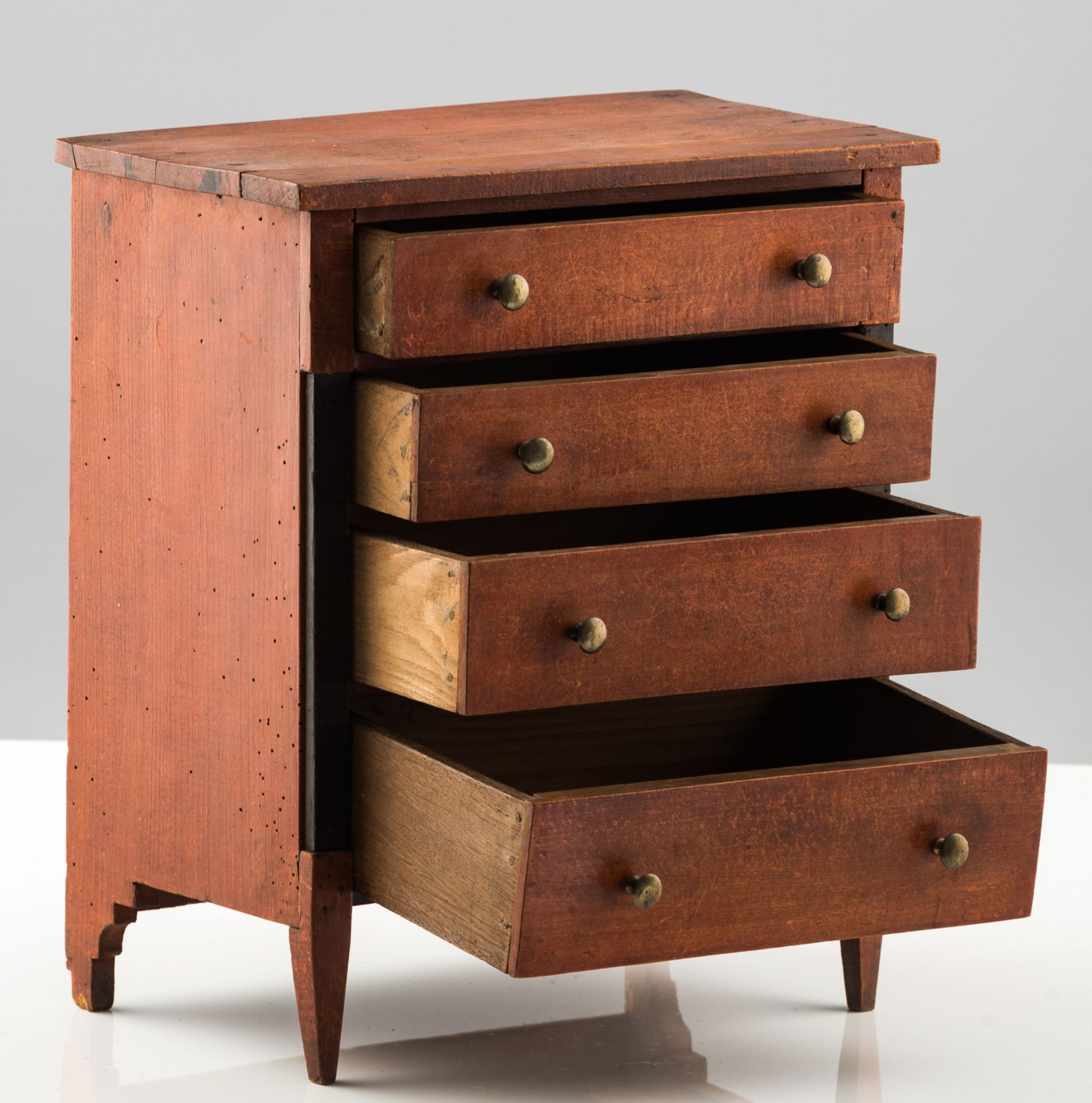 A first half of the 19thC poplar miniature stained and ebenised wooden commode, H 38 - W 33,5 - D - Image 6 of 7