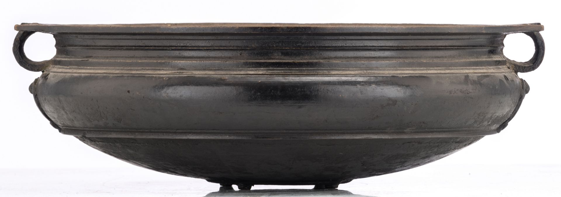 A South Indian patinated bronze vessel, H 17 - ø 52 cm - Image 2 of 7