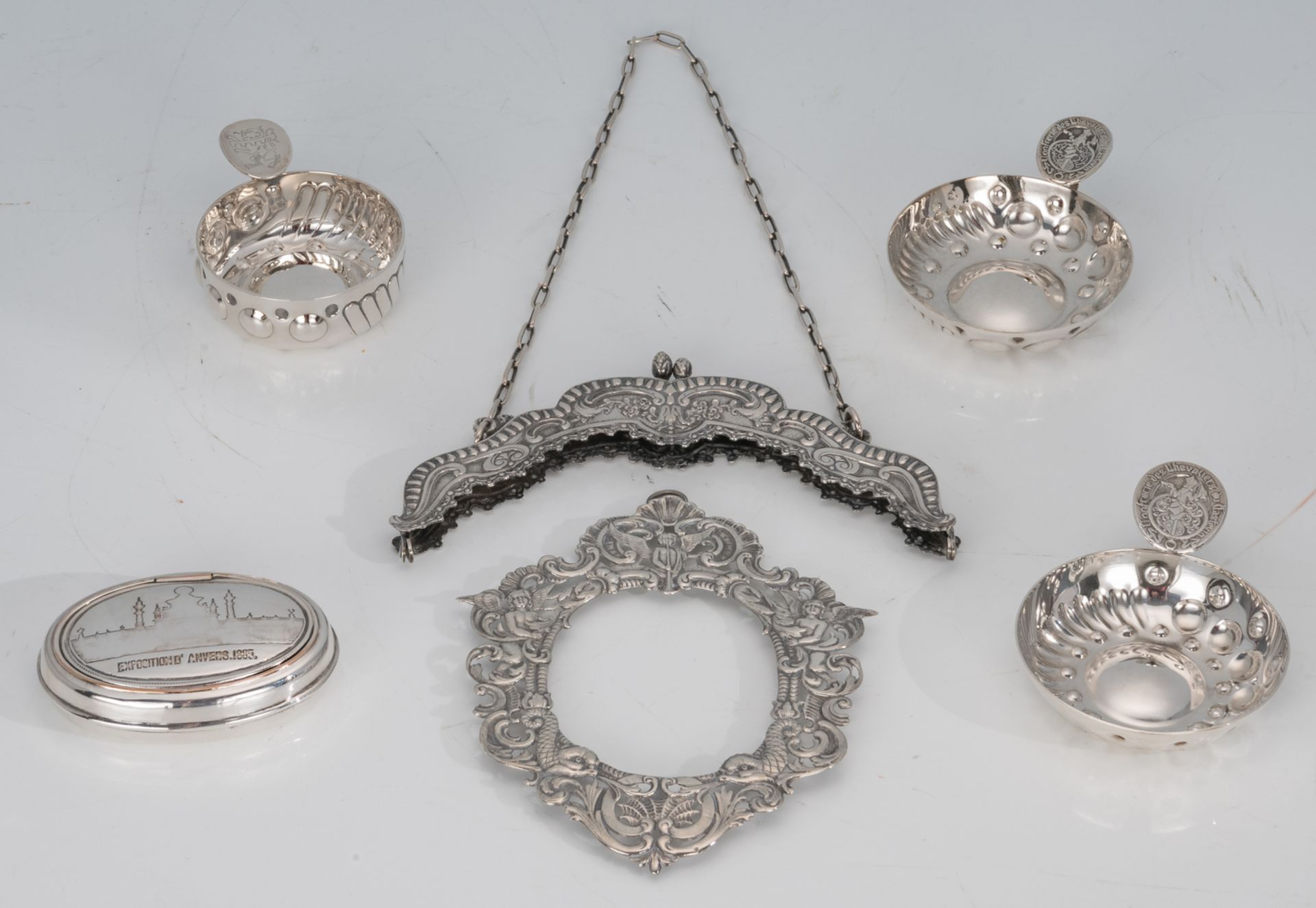 A lot of various silver and silver plated items: two silver taste-vin cups and a ditto silver plated - Image 2 of 5