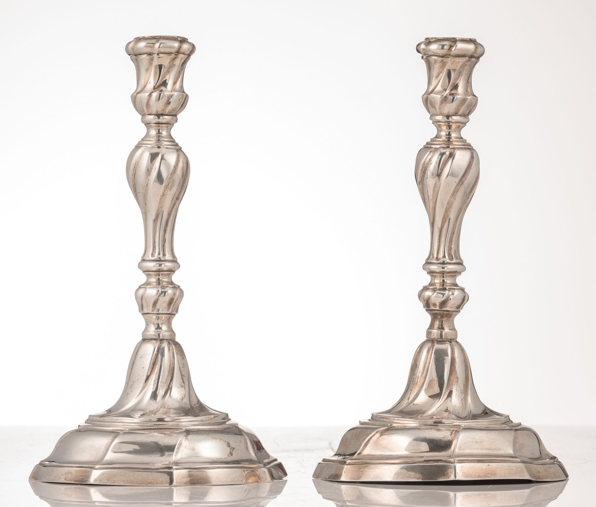 A pair of silver rococo candlesticks, Ghent hallmark, date letter (17)75, maker's mark J.B. Ms - Image 4 of 6