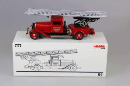 Märklin, Feuerwehrauto Nr. 1991 "Werksfeuerwehr Göppingen", Metall mit Uhrwerkantrieb und