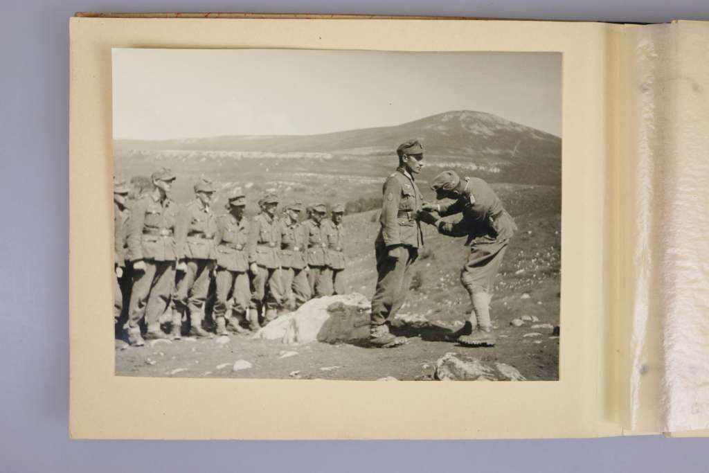 Jägerregiment 207, Tagebuchaufzeichnungen eines Leutnant in der Zeit vom 8. Februar 1942 bis zu - Image 3 of 4