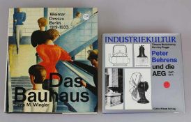 Zwei Bücher Industriekultur: Industriekultur. Peter Behrens und die AEG; Wingler, Das Bauhaus.
