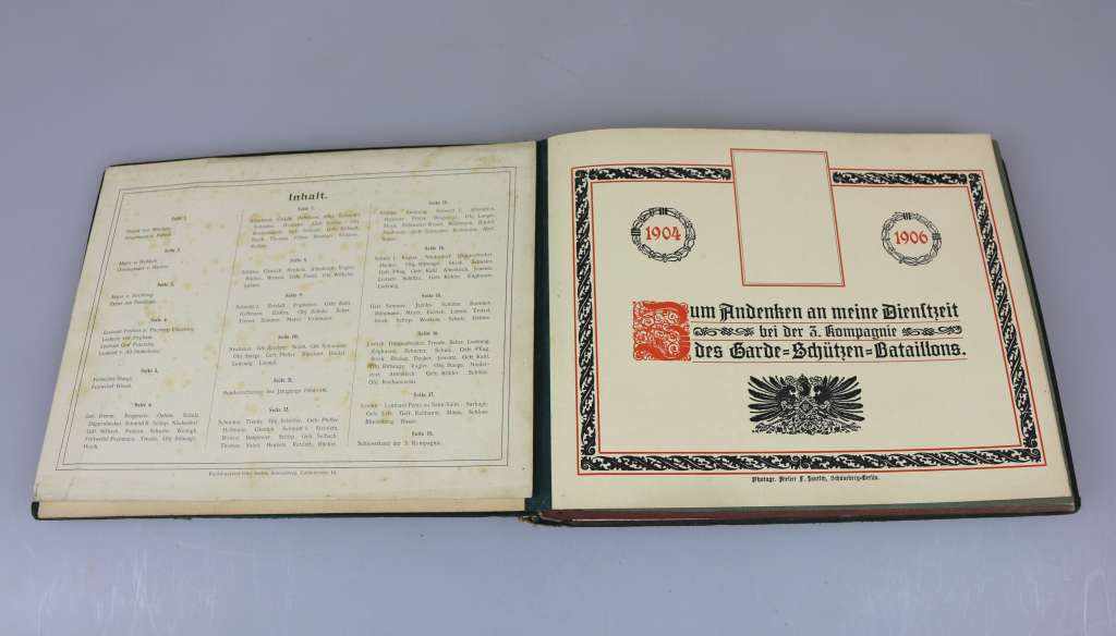 Großformatiges Fotoalbum, Garde-Schützen-Bataillon. 1904 - 1906 III. Kompanie. 23 großformatige - Image 2 of 5