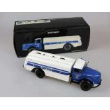 Minichamps Mercedes Benz L6600 Tankwagen "Aral" 1950 (blau/weiß), Metallmodell im Maßstab 1/18,