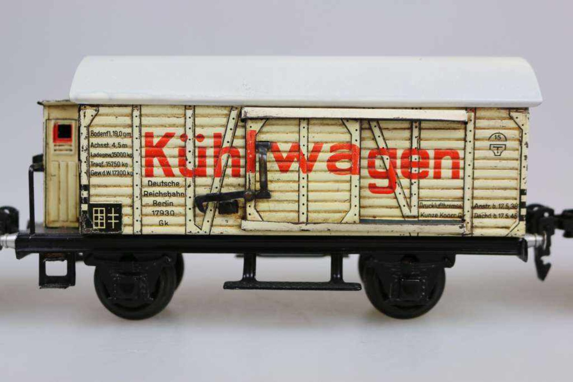 Märklin Spur 0, Schlepptenderlok R 66/12910 mit Tender R 919/0, 20 Volt, 2-achsig, schwarz, 2 Lampen - Bild 6 aus 6