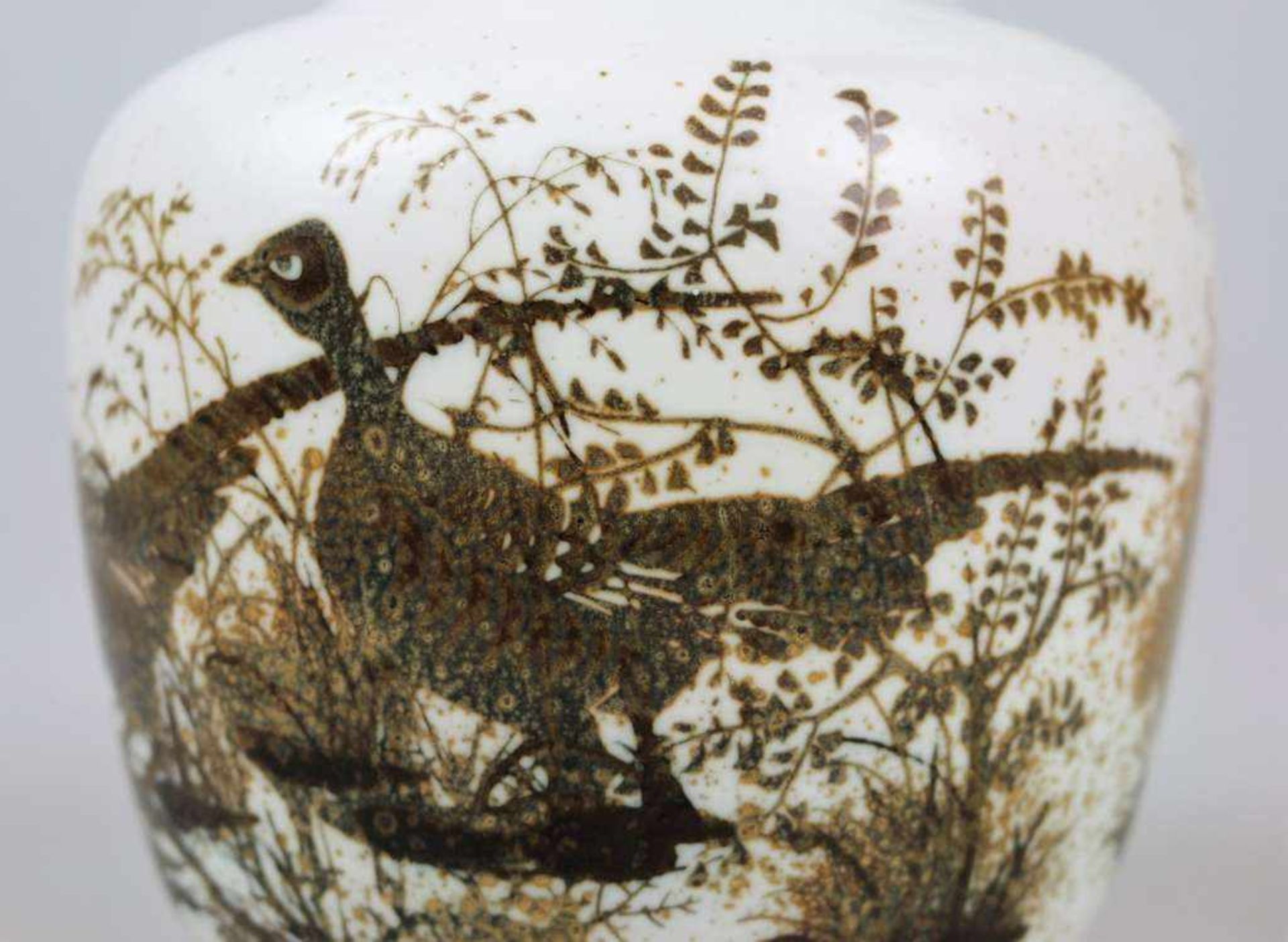 Royal Kopenhagen Diana Pheasant Vase, Entwurf von NILS THORSSON, Fasanendarstellung, Modellnummer - Bild 3 aus 4