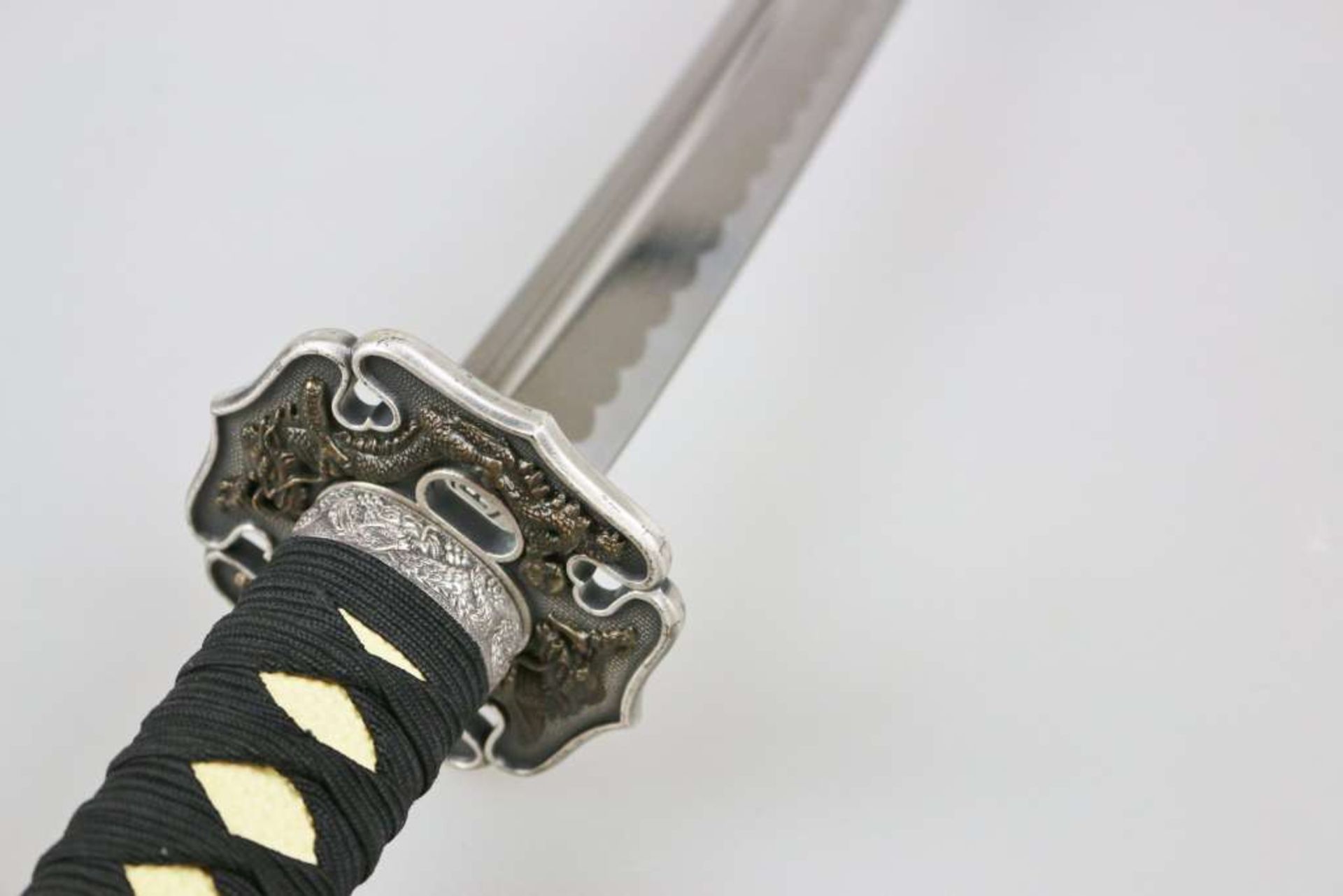 Katana, Samurai Schwert, detailgetreue Sammleranfertigung in erstklassiger Qualität, Klinge aus - Bild 3 aus 3