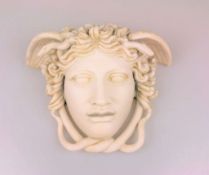 Medusenhaupt, Replika nach Phidias "Haupt der Medusa" (Originalgröße), 20. Jh., Kunstmarmor. Ihr