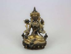 Weibliche Gottheit Lakshmi, Indien, 20. Jh., wohl Bronzeguss, partiell goldfarbig patiniert. Auf