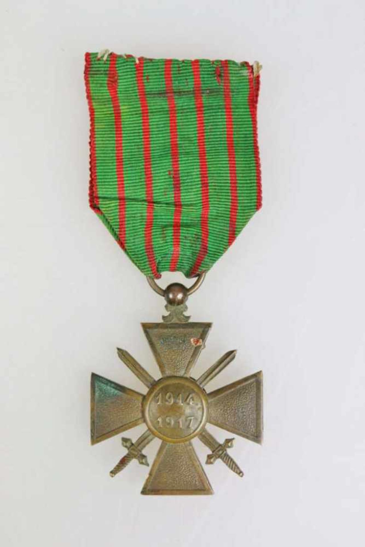 Frankreich WW1, Croix de Guerre, rückseitig datiert 1914/1917 am grünen Band mit roten Streifen - Bild 2 aus 2