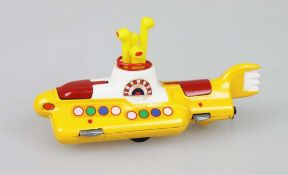 THE BEATLES Corgi Toy, ca. 1969, Metall, das berühmte "Yellow Submarine" mit einem drehbaren