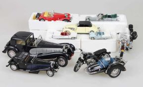 FRANKLIN MINT, Konvolut von 9 Modellen, vers. Maßstäbe: Rolls Royce, Silver Gohst 1907; Mercedes