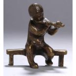 Bronze-Plastik, "Beim Querflöte spielen", anonymer Bildhauer 2. Hälfte 20. Jh., dunkel patiniert,