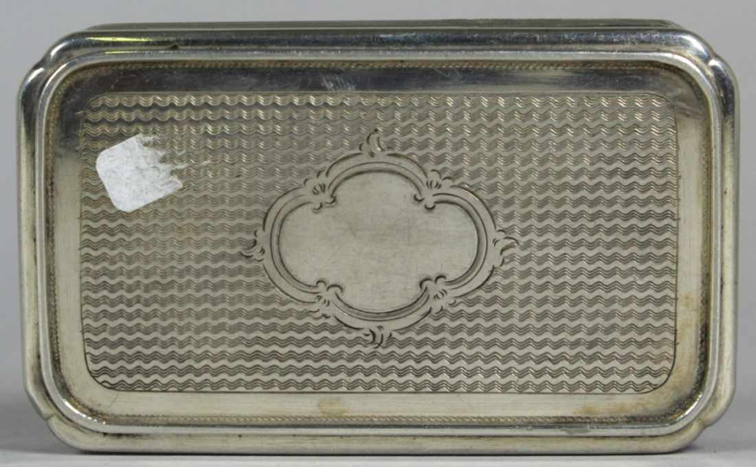 Zigaretten-Etui, Österreich, um 1860, Silber, rechteckige Form, scharnierter Deckel, verziert mit - Image 3 of 4