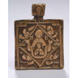 Bronze-Ikone, Russland, 18. Jh., quadratische Form mit Abschluß mit reliefiertem Mandylion, mit