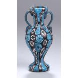 Glas-Doppelhenkelziervase, "Murrine", Murano, Fratelli Toso, um 1910, 2 applizierte, im