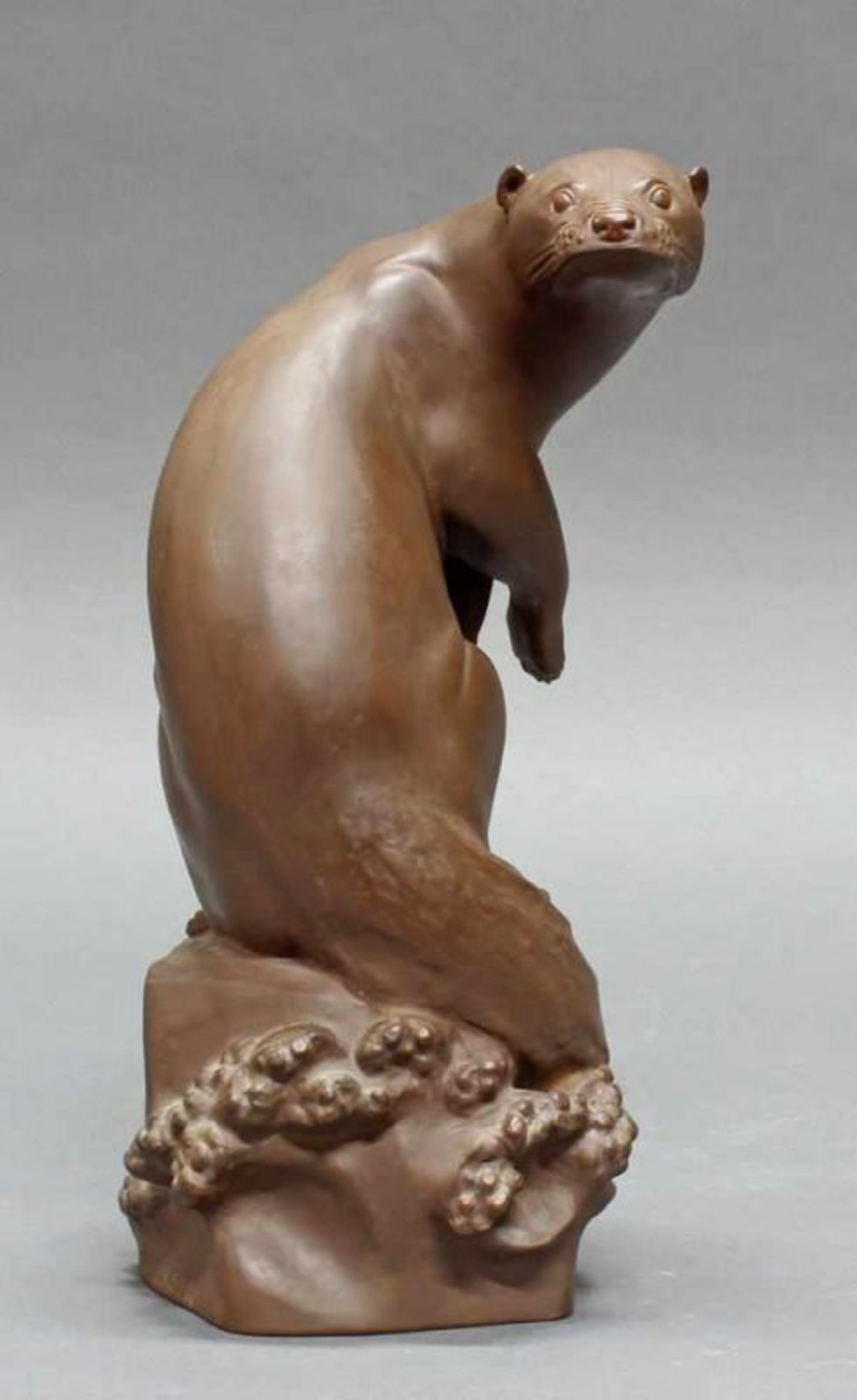 Figur, "Fischotter", Meissen, Schwertermarke, 1. Wahl, Modellnummer 86174, Böttger-Steinzeug, auf