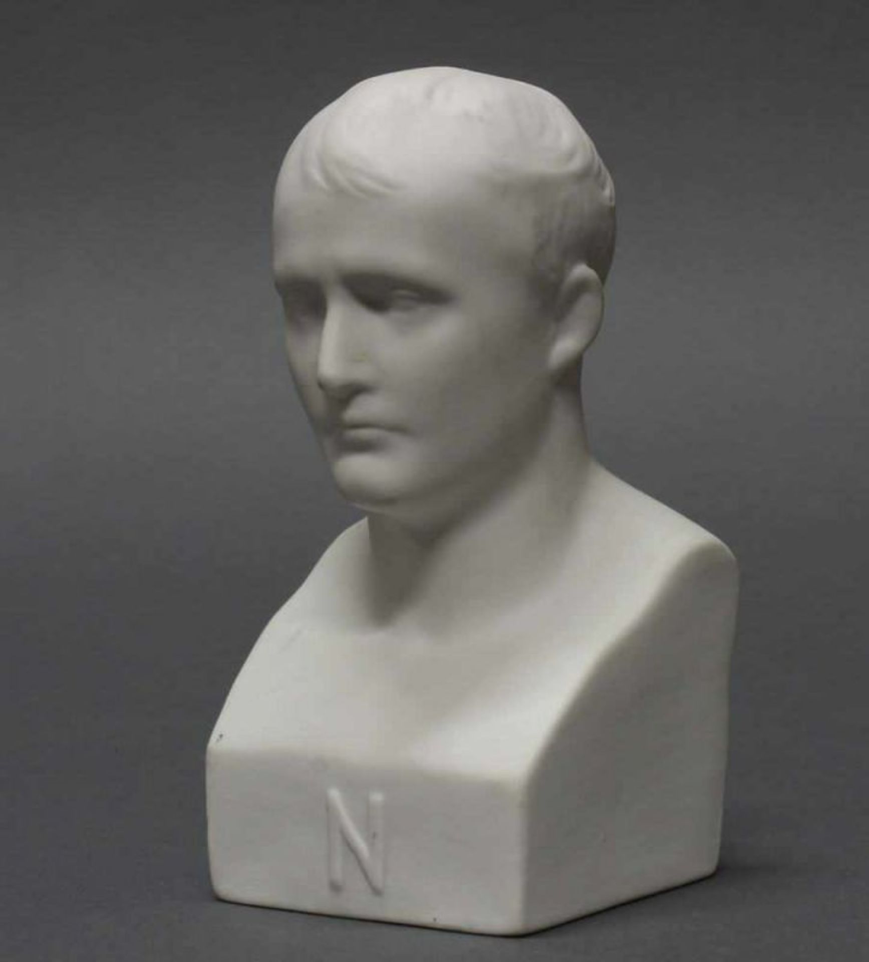 Biskuitbüste, "Napoleon", nach Canova, Paris, spätes 19. Jh., Marken, 12.5 cm hoch 20.00 % buyer's