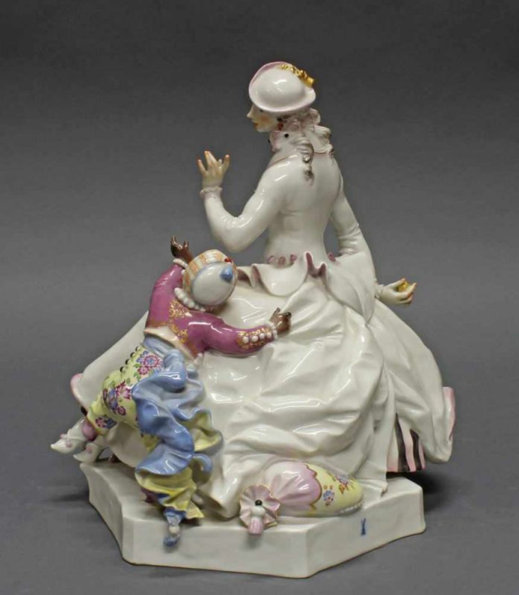 Porzellangruppe, "Dame mit Mohrenkind", Meissen, Schwertermarke, 1. Wahl, Modellnummer A 1012, - Image 3 of 8