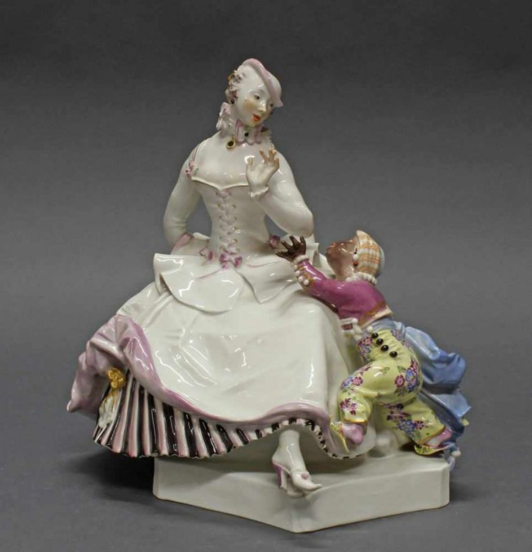 Porzellangruppe, "Dame mit Mohrenkind", Meissen, Schwertermarke, 1. Wahl, Modellnummer A 1012,