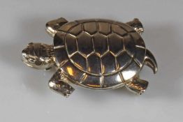 Gürtelschließe, "Schildkröte", Atelier Raths, Bonn, Silber 925, 6.5 x 4.5 cm, 68 g 20.00 % buyer's